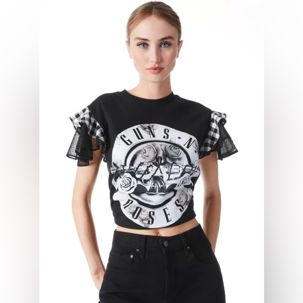 Alice + Olivia Black Graphic Tee with Ruffle Sleeves